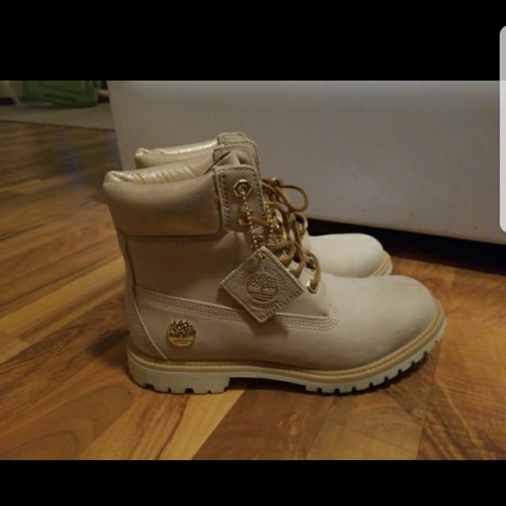 Sparkling Timberland Boots